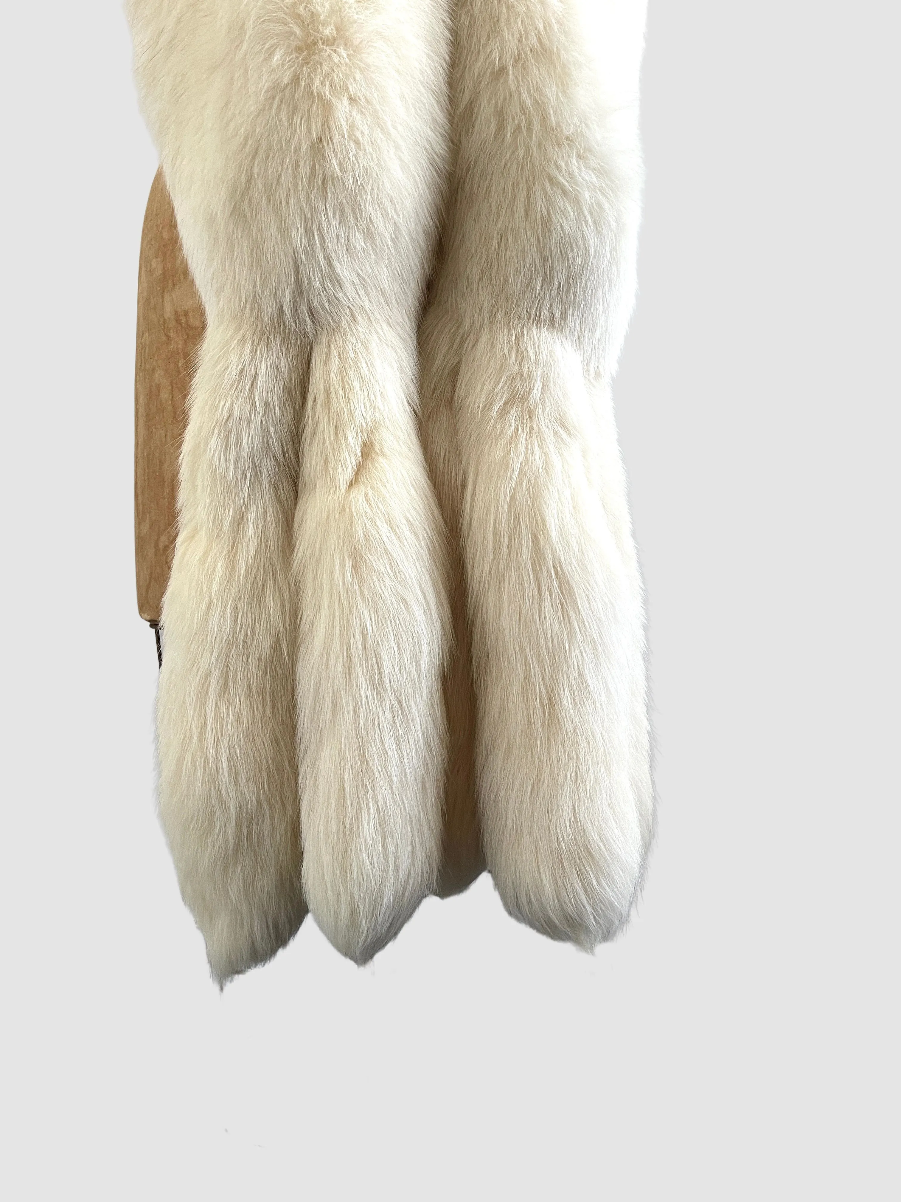 FOXY LADY 50s Arctic Fox Long Wrap with Fringe