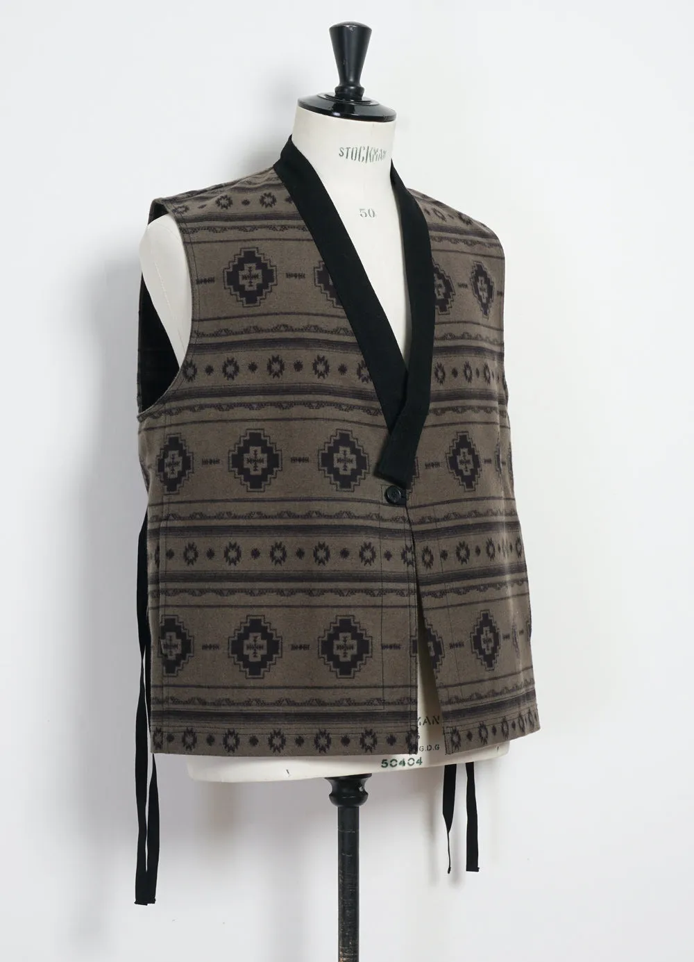 HAUK | Eastern Waistcoat | Inca Black