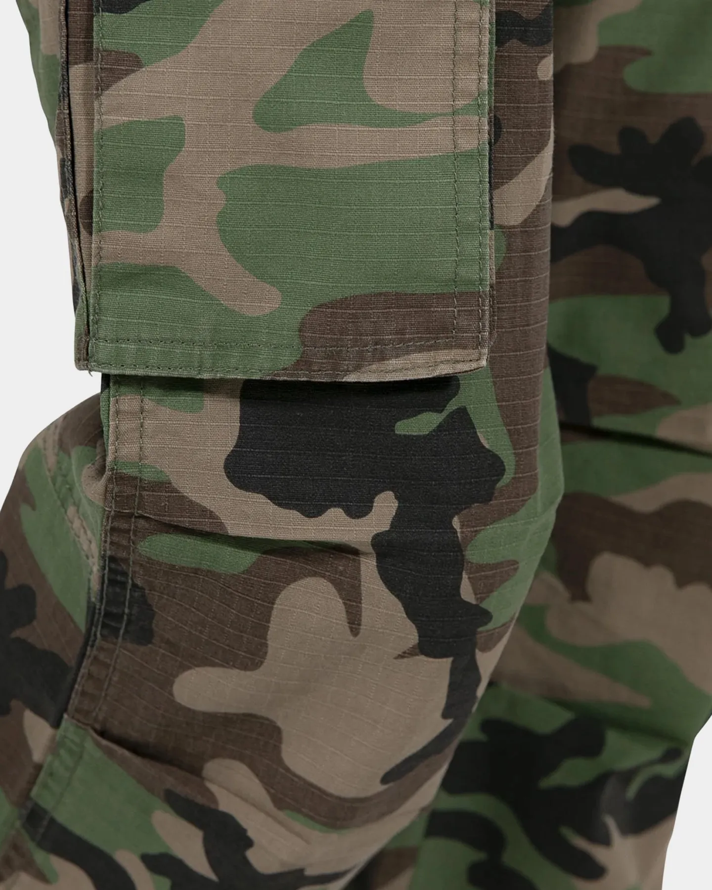 MNML Vintage Cargo Pants Camo