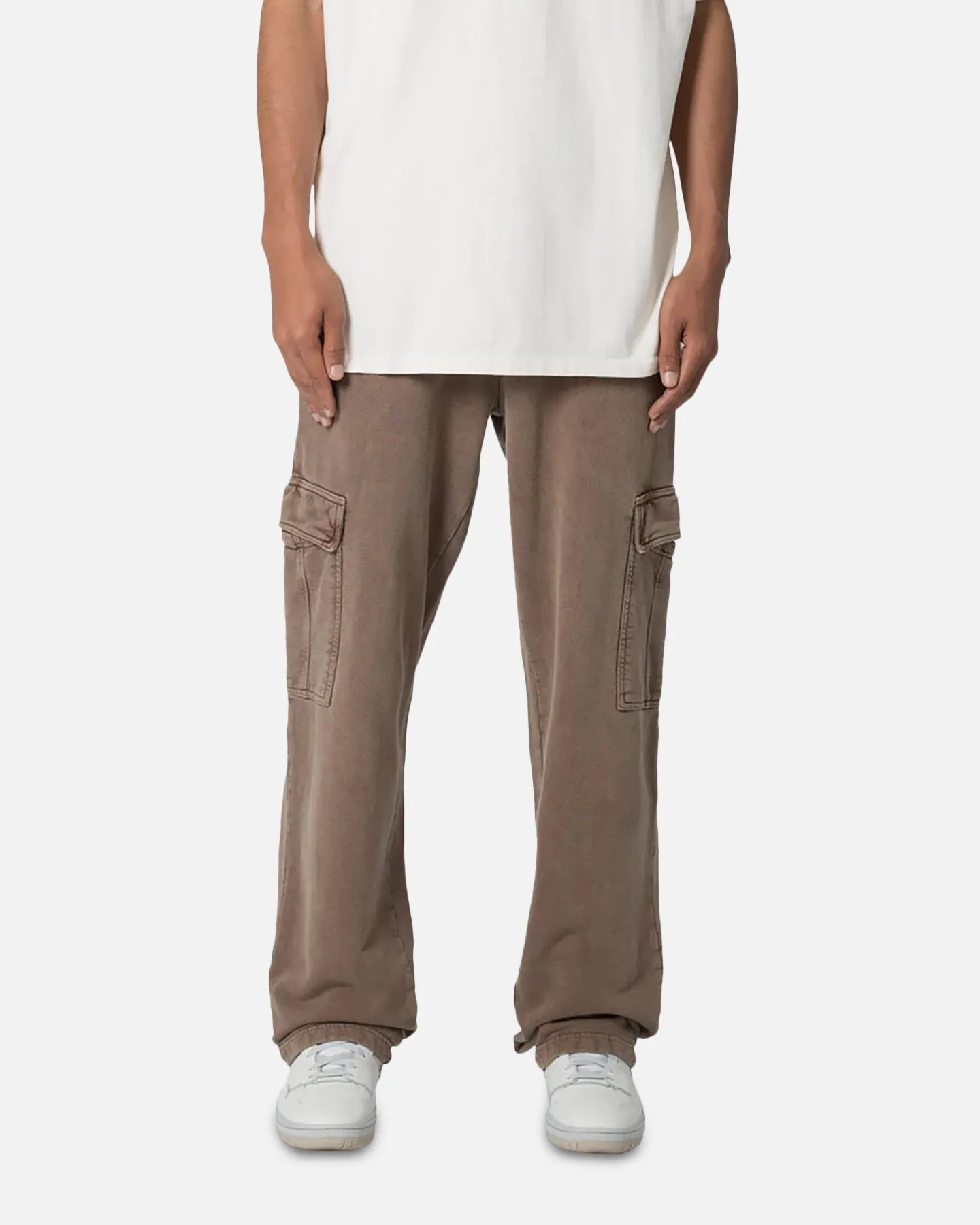 MNML Washed Relaxed Cargo Sweatpants Brown