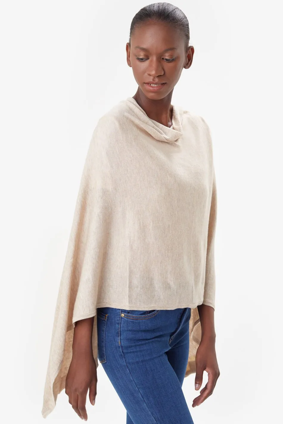 TRAVEL PONCHO