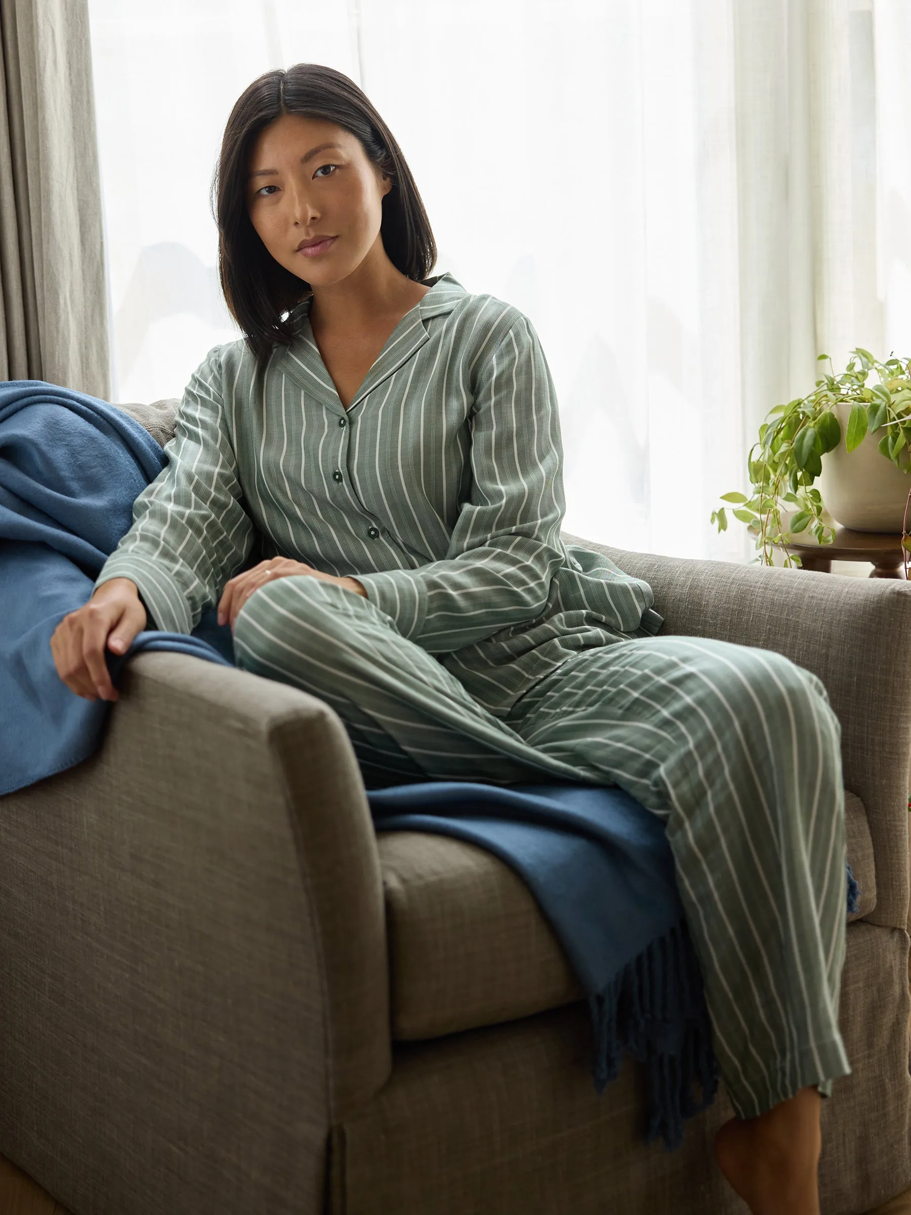 Women's Soft Woven Pajama Pant